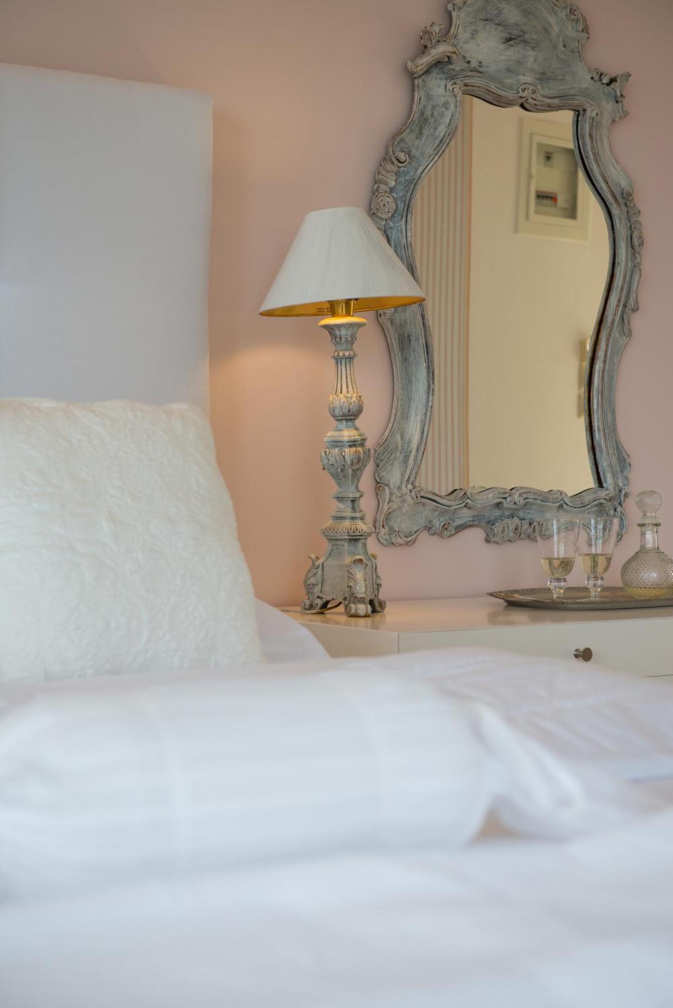 Mare Monte Small Boutique Hotel Chrysi Ammoudia Room photo